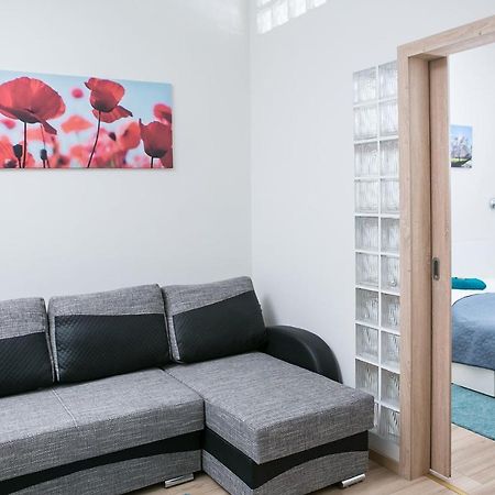 Forras Apartman Eger Eksteriør bilde