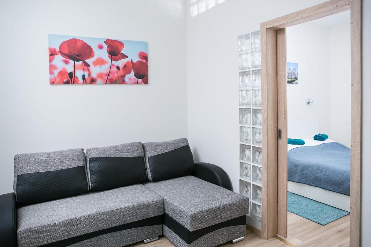 Forras Apartman Eger Eksteriør bilde